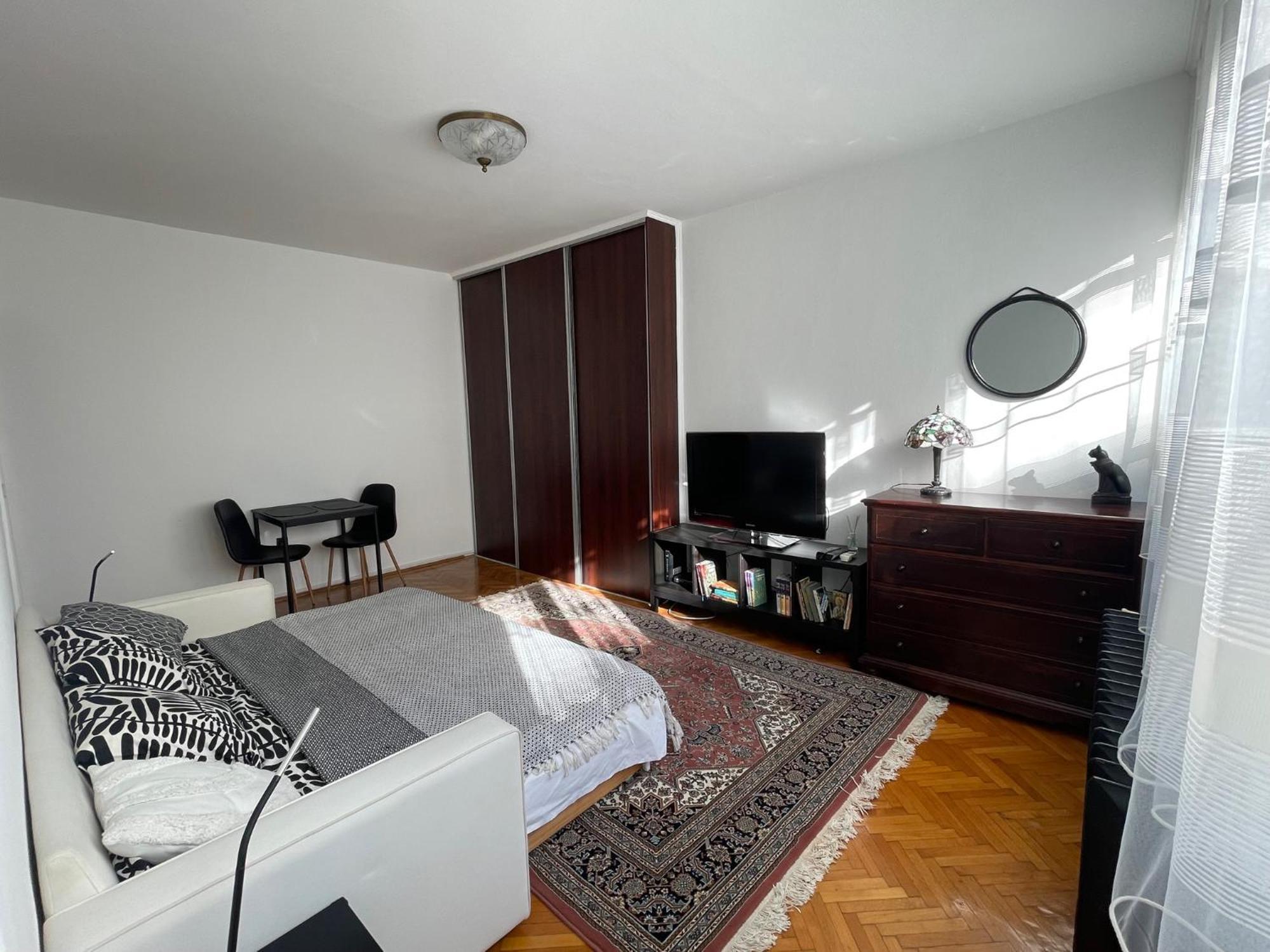 Apartment Mirochka Belgrado Exterior foto